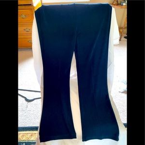 Chico’s navy blue travel pants.